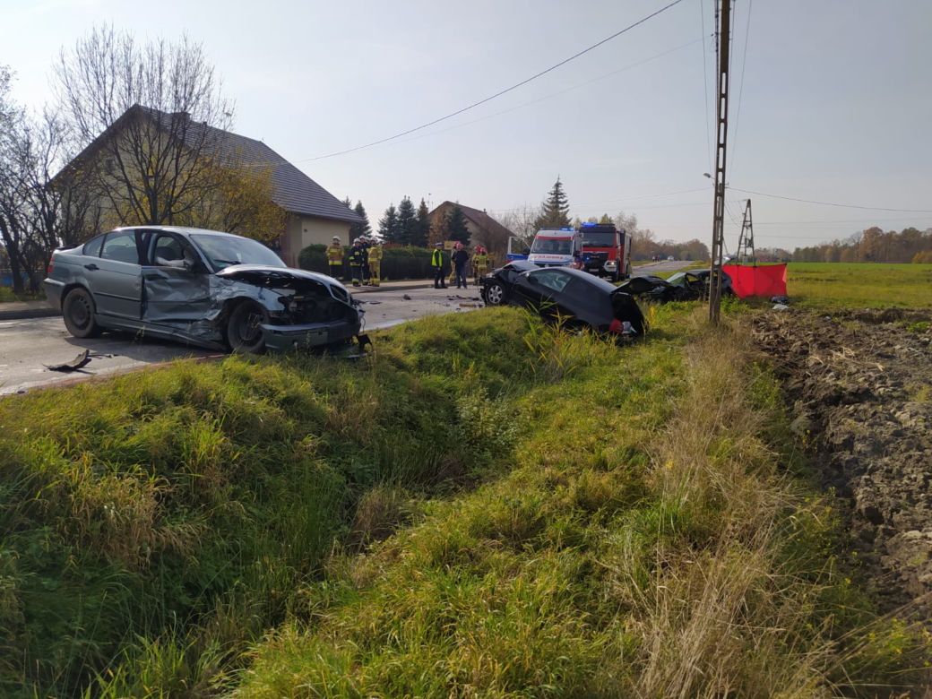 Koszmarny wypadek w Nieczajnej Górnej! 40-latek zginął, kierowca BMW uciekł