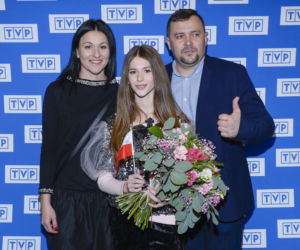 Roksana Węgiel z mamą i tatą