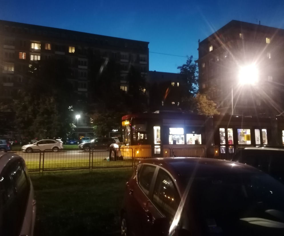 Pijak wpadł pod tramwaj 