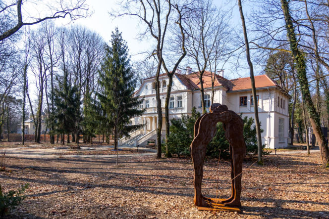 Willa Waleria ul. Spacerowa, Milanówek