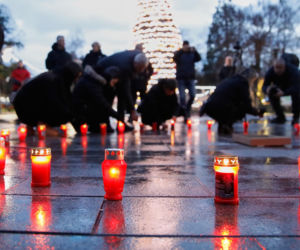 Szokująca decyzja sądu po pożarze w Szwajcarii! Nie żyje 40 osób, on chodzi wolno