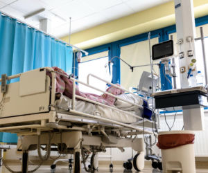 Jego serce nie biło, ciało miało 25 stopni. Samodzielnie wyszedł ze szpitala