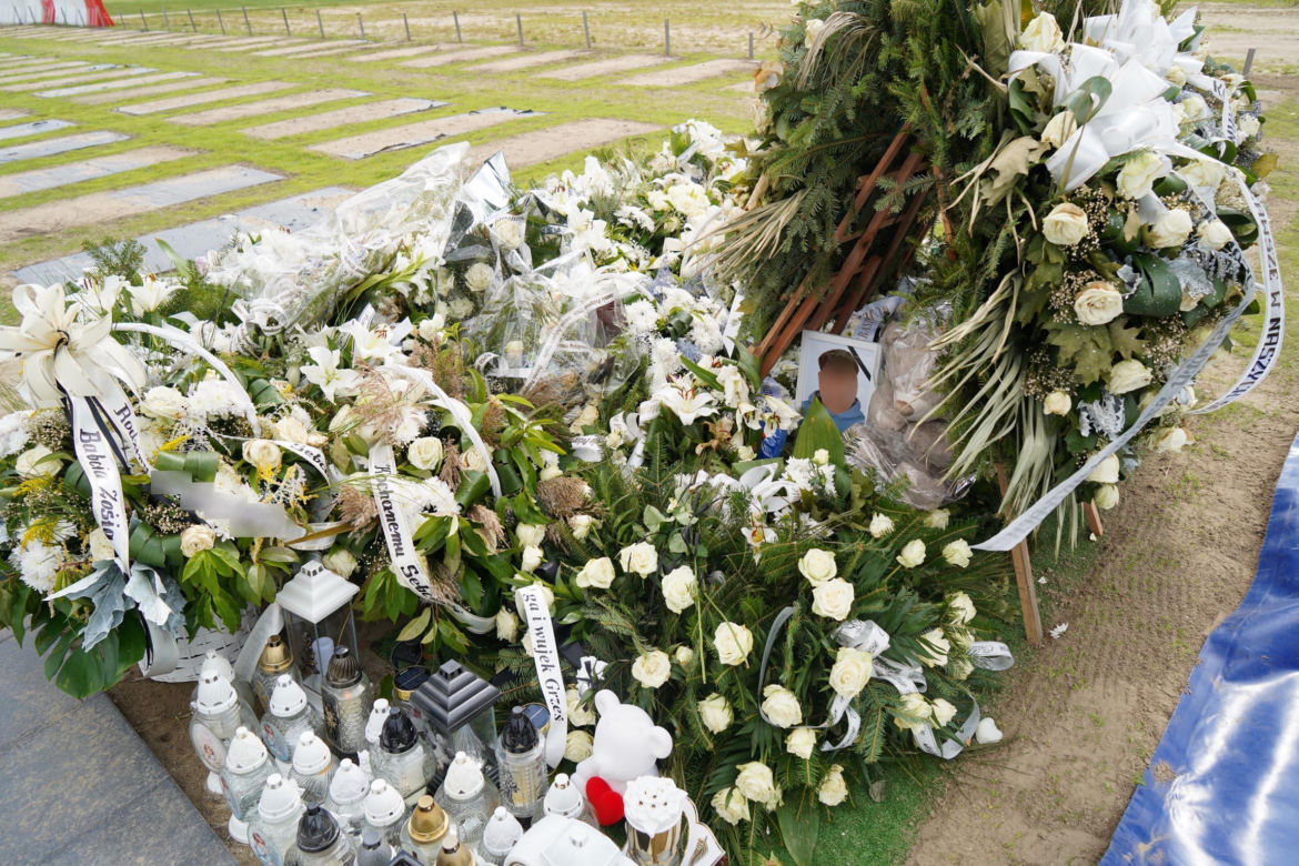 Sebastian miał tylko 14 lat, Anielka i Jaś byli jeszcze młodsi. Zginęli w potwornych wypadkach na torach