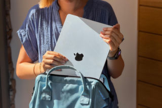 Powrót do szkoły z Apple. Co warto mieć w plecaku?