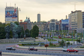 Sąd zmienił decyzję wojewódy: plac Szewczyka, nie Kaczyńskich
