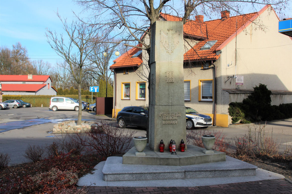 To jedno z najpiękniejszych miasteczek na Śląsku. Czaruje nie tylko rynkiem, ale też unikatowym pałacem