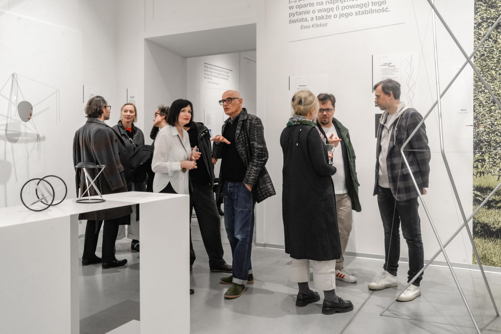 Wernisaż wystawy Jerzego Porębskiego „I cóż z tego, że świat wisi na włosku?”