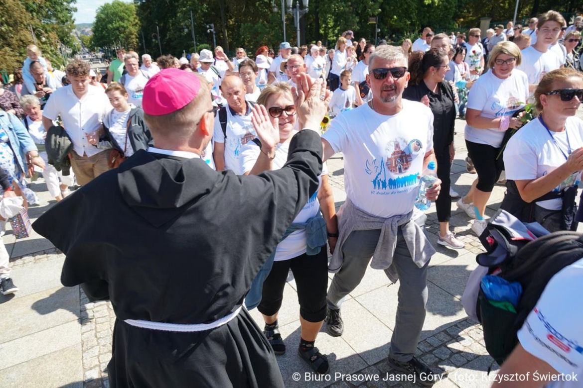 Pielgrzymki na Jasną Górą na uroczystości Matki Bożej Częstochowskiej