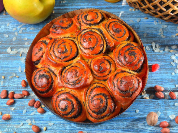 Pyszne, efektowne i puszyste. To świąteczne odrywane ciasto robi furorę w moim domu 