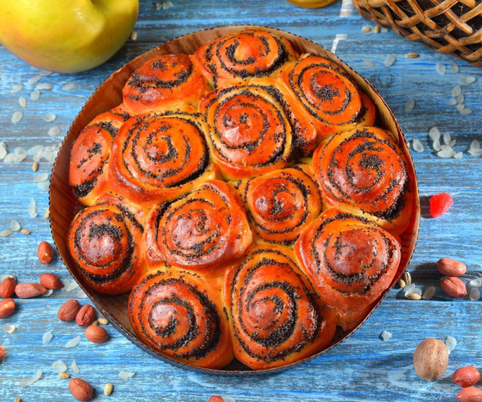 Pyszne, efektowne i puszyste. To świąteczne odrywane ciasto robi furorę w moim domu 