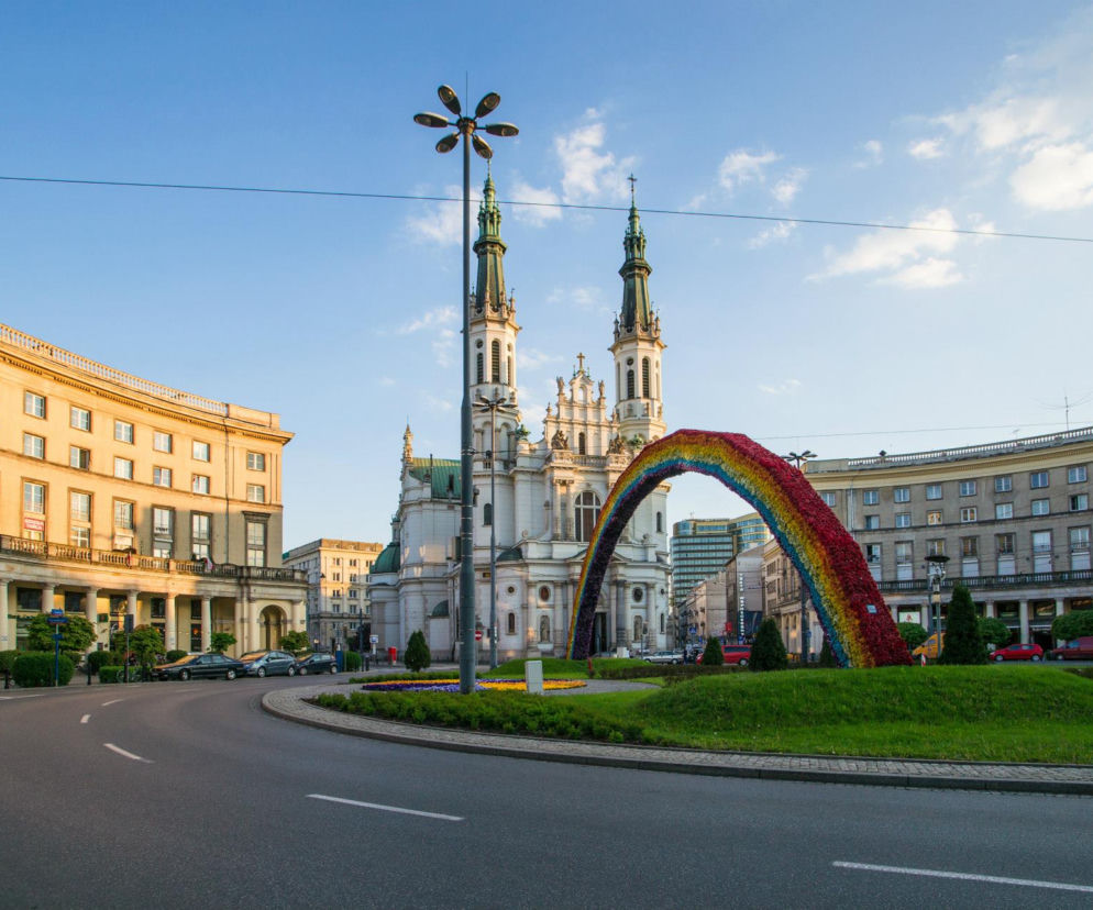 Tęcza na Placu Zbawiciela stała do 2015 roku