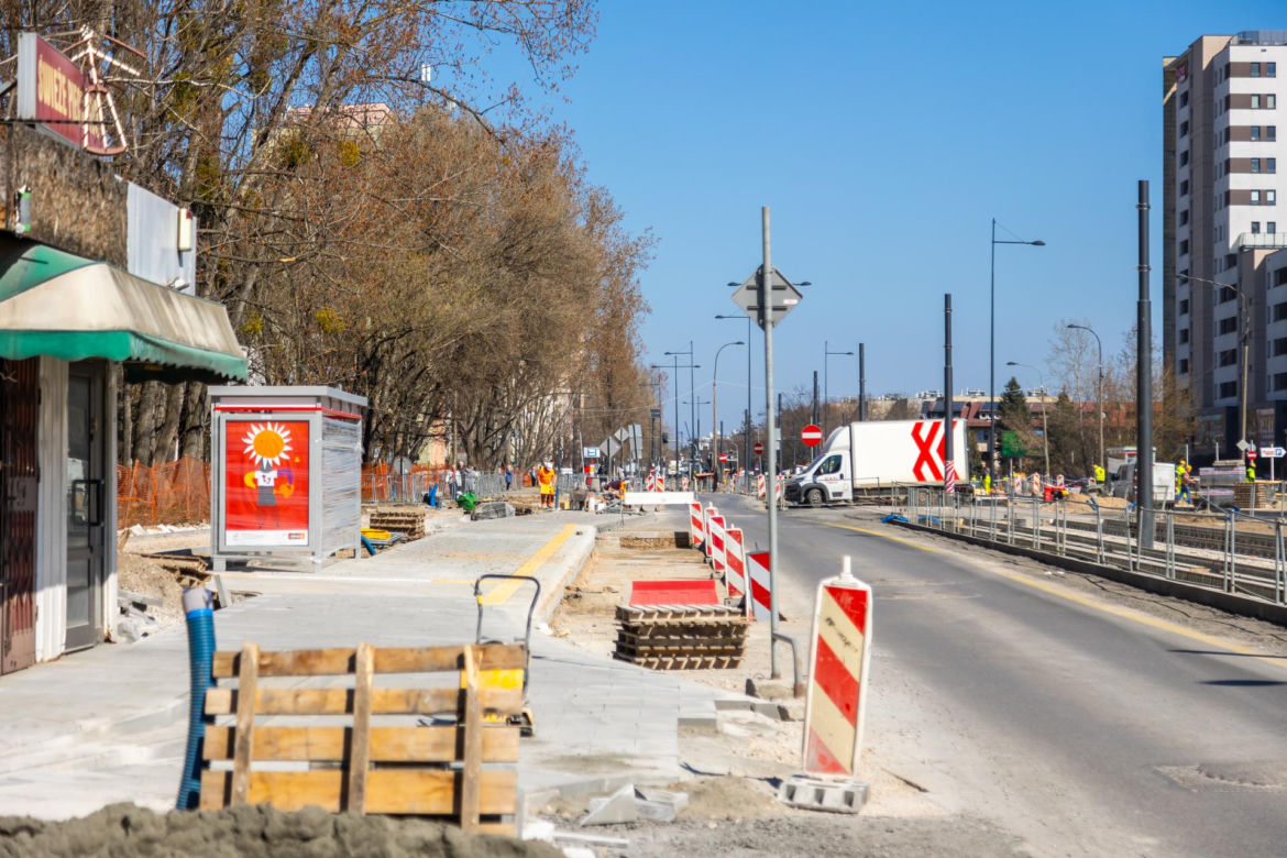 Okolice przystanku autobusowego Batumi na Mokotowie