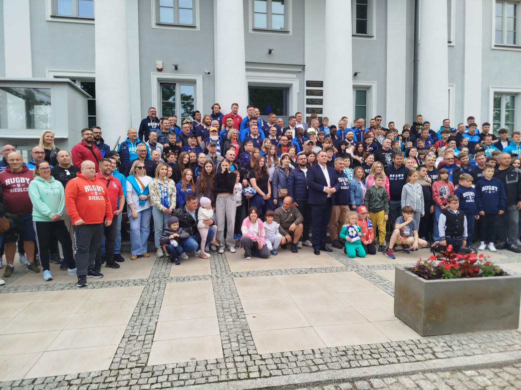 Społeczność sportowców i kibiców rugby z Siedlec uczciła największy z dotychczasowych sukcesów w historii klubu