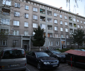 Pożar na os. UROCZYM W KRAKOWIE. Katarzyna T. WYSKOCZYLA przez okno