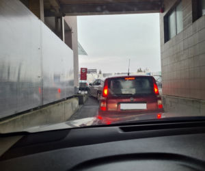 Rzeszów. Kolejki do testów na COVID [ZDJĘCIA]