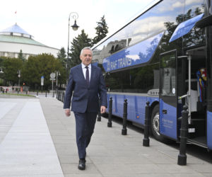 Politycy PiS jadą na wyjazdowe posiedzenie klubu