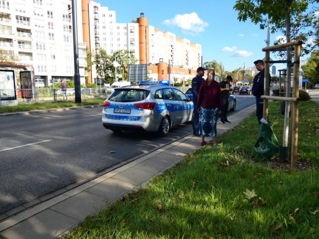 Wyrzucił kierowcę na ulicę i ukradł auto. Pomylił GTA z prawdziwym życie? 