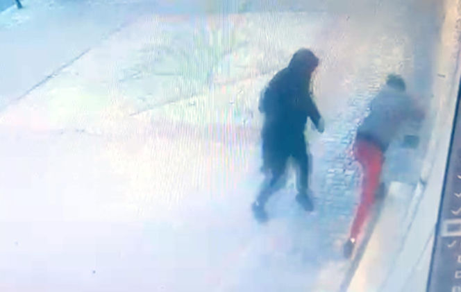 Brutalny napad w sercu Warszawy