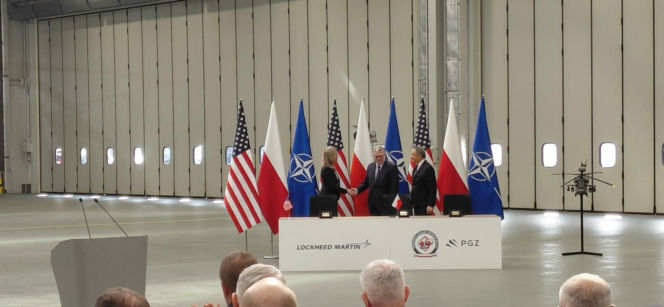 Offset za śmigłowce Apache staje się faktem. WZL-1 w Łodzi zyskują kluczowe technologie od Lockheed Martin