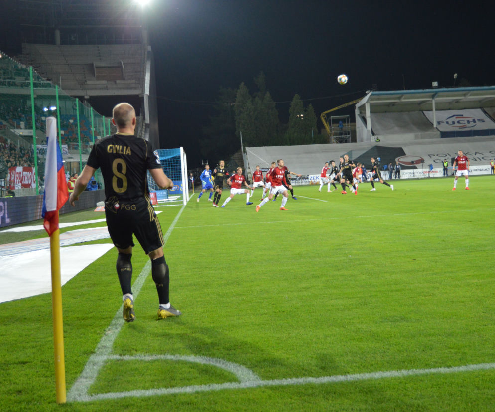 Górnik Zabrze - Wisła Kraków: Kolar katem gospodarzy [ZDJĘCIA KIBICÓW]