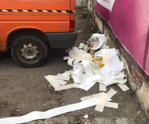 Śmieci na targowisku Świebodzki
