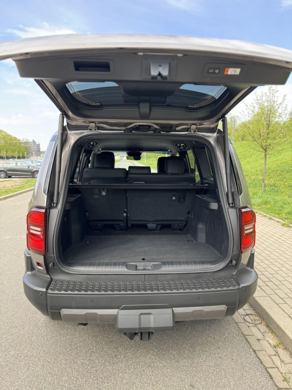 Land Cruiser 250