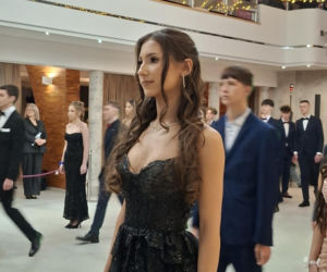 Studniówka 2026 maturzystów II LO w Starachowicach