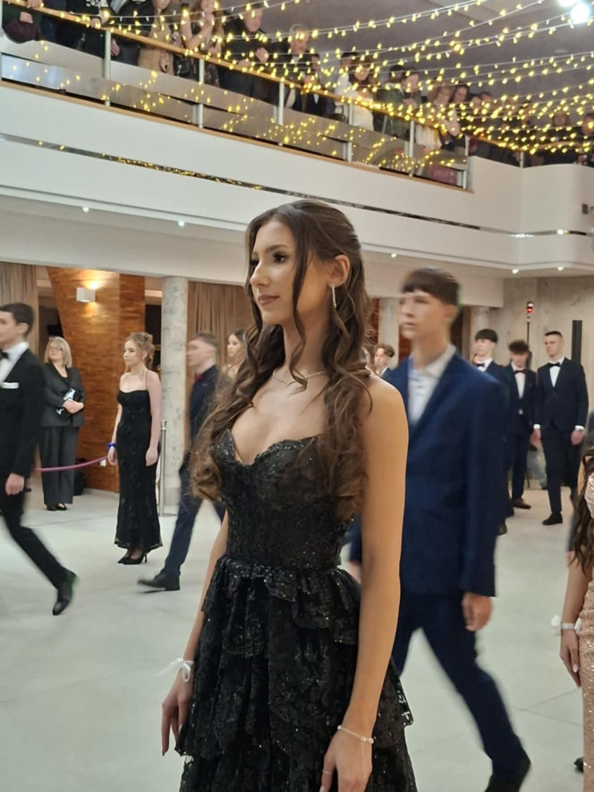 Studniówka 2026 maturzystów II LO w Starachowicach