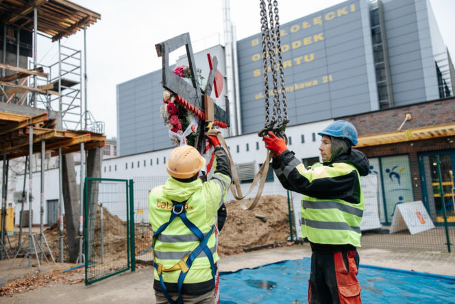 „Wiecha” na budowie Hali Sportowej Białołęckiego Ośrodka Sportu
