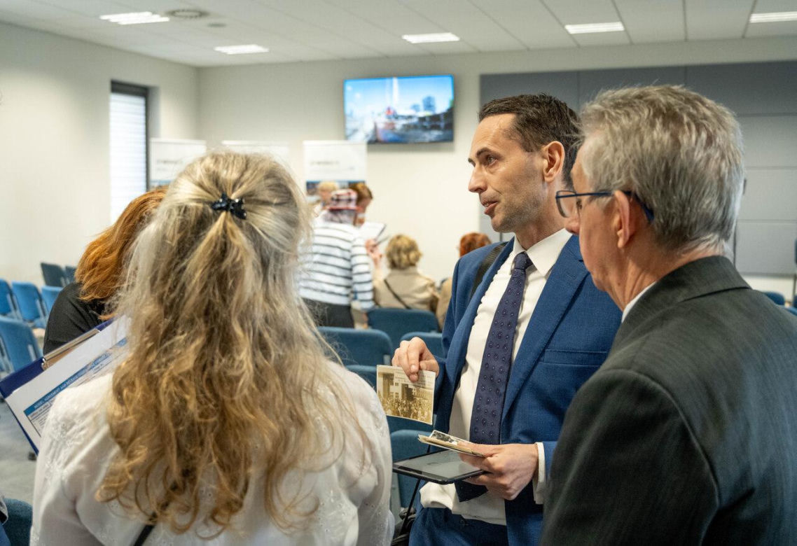 Sala Królestwa Świadków Jehowy w Katowicach otwarta GALERIA