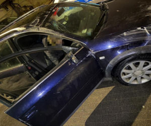 Staranował znak i betonowy kosz. 30-latek miał zaskakujący plan na zmylenie policji