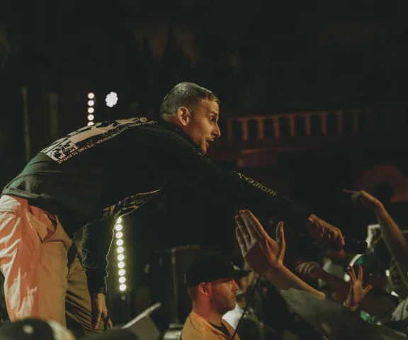 Drug Church ogłaszają pierwszy headlinerski koncert w Polsce! Gdzie wystąpią?