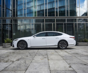 Lexus LS500h F-Sport