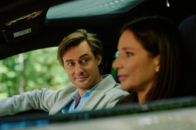 Na Wspólnej odc. 4289. Judyta (Anna Dereszowska), facet (Aleksandar Milićević)