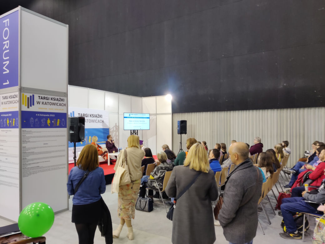 Targi Książki w Katowicach 2022. Rozpoznajesz się na zdjęciach?