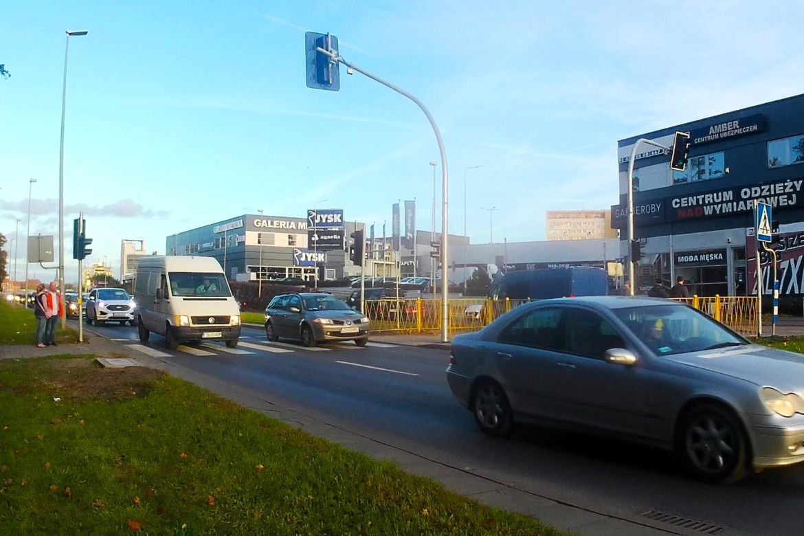 Nowa sygnalizacja świetlna na ulicy Mieszka I