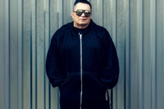 Muniek Staszczyk dostał prestiżowe wyróżnienie dla ludzi kultury. Sęk w tym, że muzyk T.Love… nie miał o tym pojęcia!