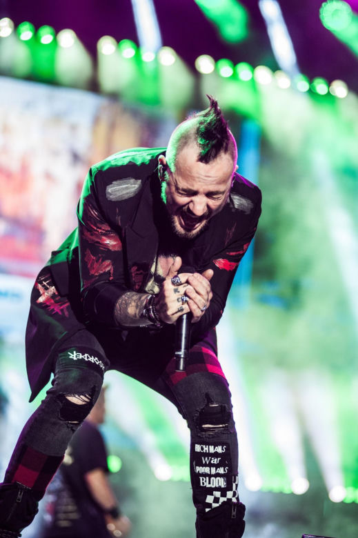 Summer Punch Festival 2026, dzień drugi: od punkowej furii po hymny łączące pokolenia {RELACJA + GALERIA]