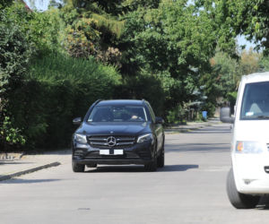 Bartłomiej Misiewicz w Mercedesie Klasy GLC 250 4MATIC