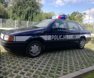 A to byli przebierańcy! Lewi policjanci zatrzymani w fałszywym radiowozie
