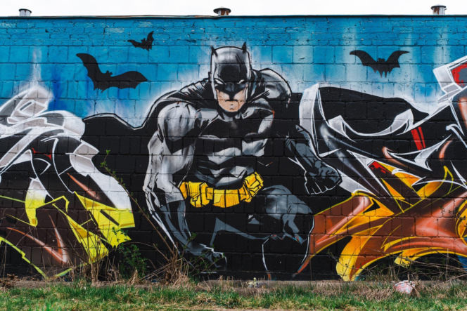 Przy ul. Mieszka I w Siedlcach można podziwiać całą galerię murali i graffiti