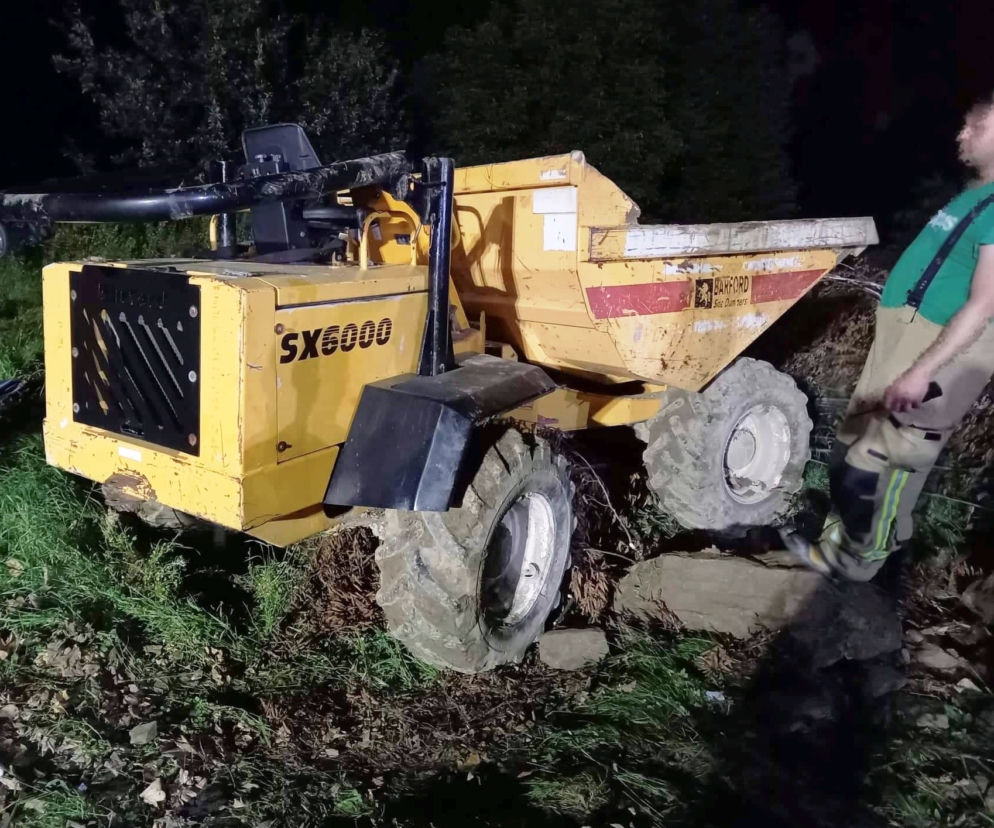 Mystków: Maszyna przygniotła 57-latka. Mężczyzna nie żyje