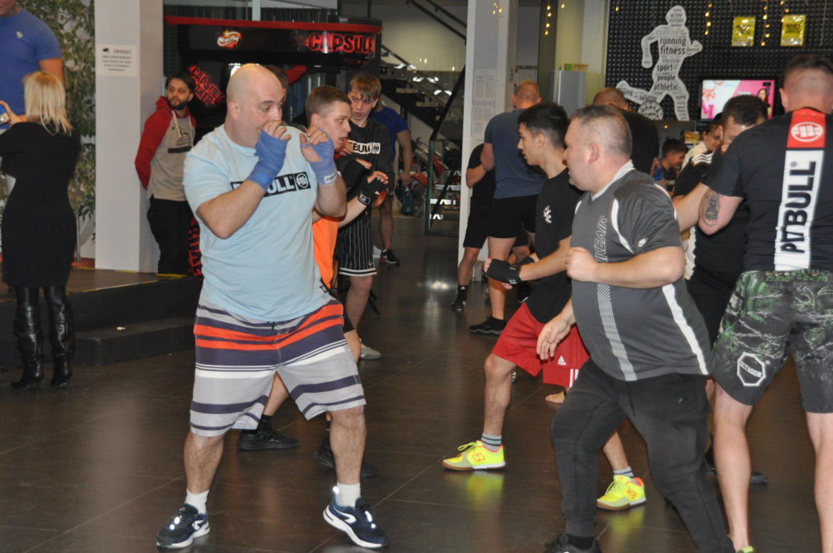 Pokazowy trening z Arturem Szpilką w Skarżysku-Kamiennej