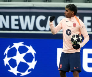 Barcelona i Newcastle nie zagrają w środę późnym wieczorem! Szokująca decyzja UEFA. Naprawdę