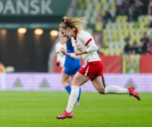 Polska - Słowenia: Najwierniejsi kibice wspierali reprezentację Polski kobiet. Dużo zdjęć z Gdańska