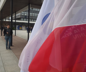 Uroczysta inauguracja UMK w Toruniu i... protest!