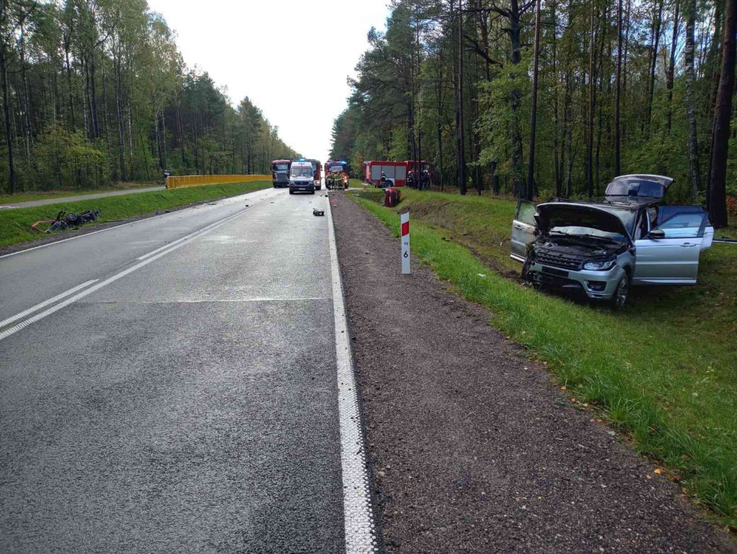 Suchowolce: Wypadek na DK 66. Jedna z osobówek rozpadła się na pół [ZDJĘCIA]
