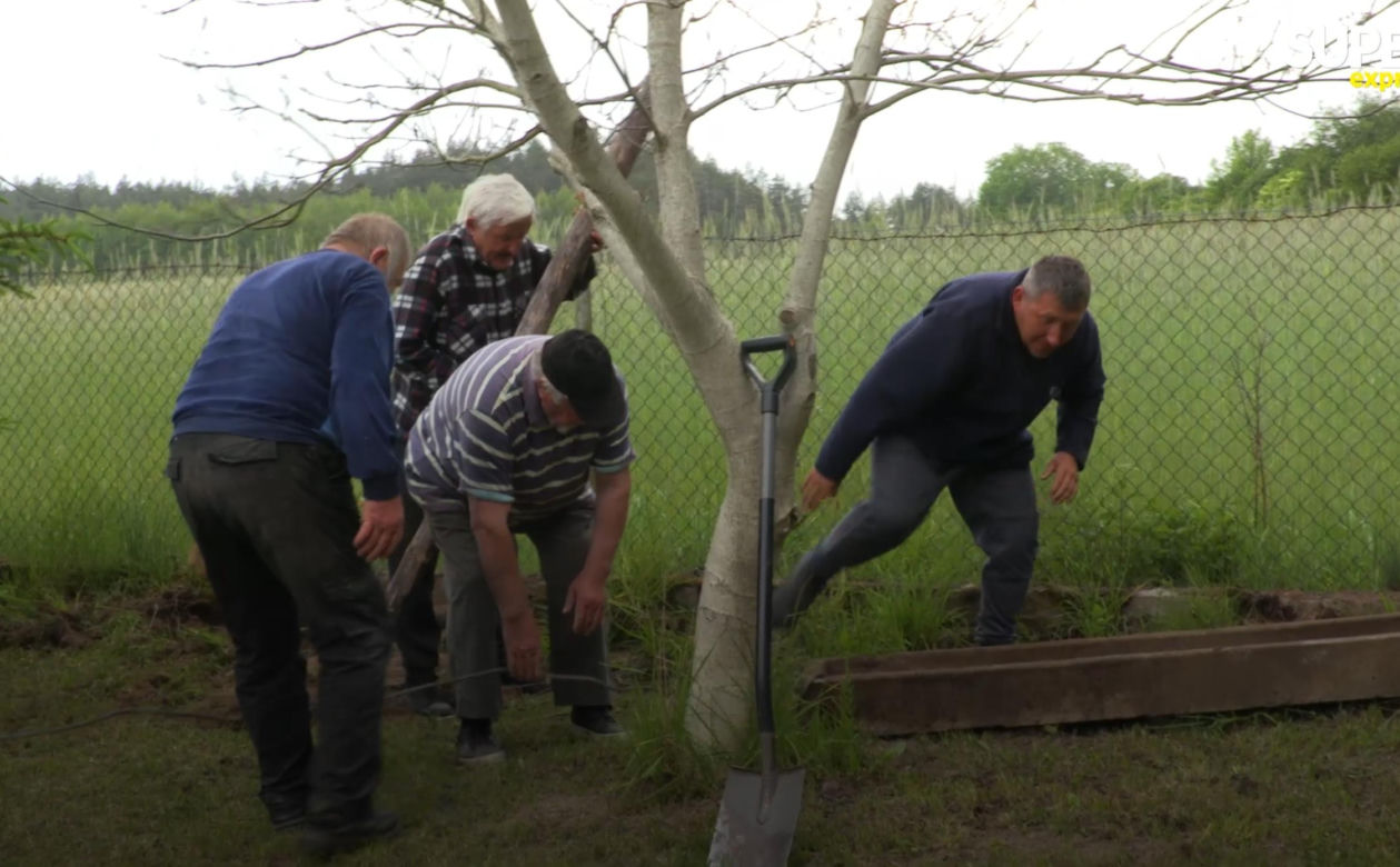 Rolnicy. Podlasie. Andrzej z Plutycz ma ogromny problem. "Już żadnej kury nie mam"