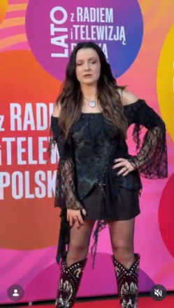 Woźniak-Starak jak księżniczka, Lanberry niczym gotycka królowa, a Skiba pokazał sześciopak!