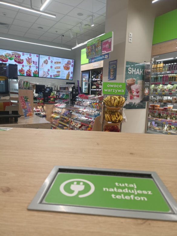 Restauracja Żabka w Avenidzie